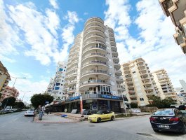 Alanya Mahmutlar Barboros caddesi üzeri,full yeni eşyalı 2+1 residence daire