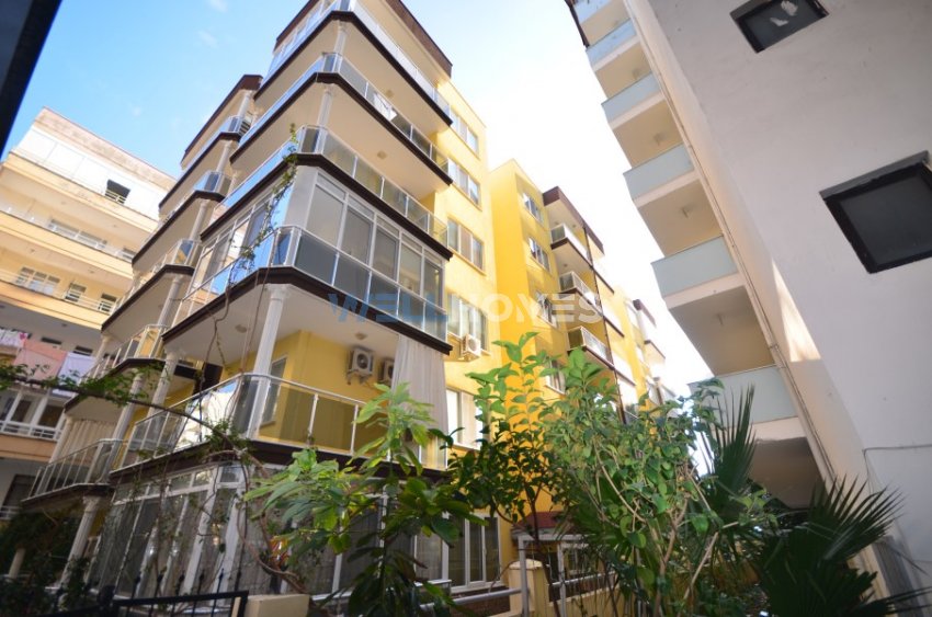Mahmutlar'da denize yakın 2+1 110m2 ful eşyalı 